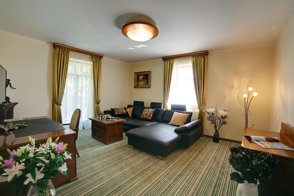 Parkhotel Forest Mariánské Lázně Екстериор снимка